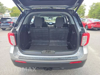 2022 Ford Explorer XLT - miniatura 15