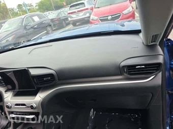 2022 Ford Explorer XLT - miniatura 17