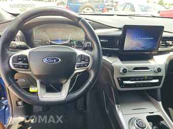 2022 Ford Explorer XLT – miniatura 11
