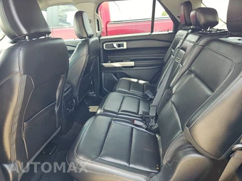 2022 Ford Explorer XLT – miniatura 13