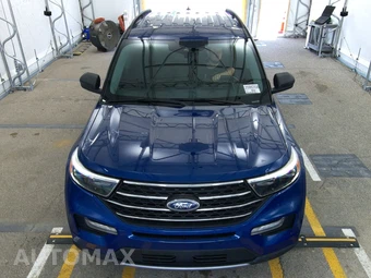 2022 Ford Explorer XLT – miniatura 2