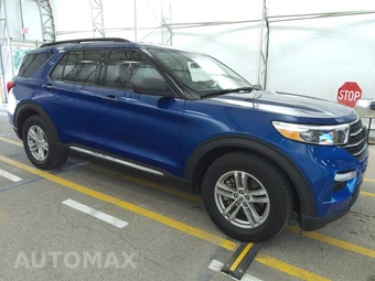 2022 Ford Explorer XLT – miniatura 3