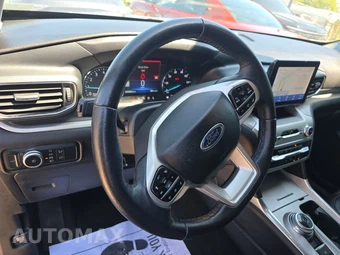 2022 Ford Explorer XLT - miniatura 10