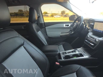 2022 Ford Explorer XLT - miniatura 8