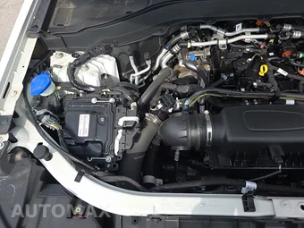 2022 Ford Explorer XLT - miniatura 19