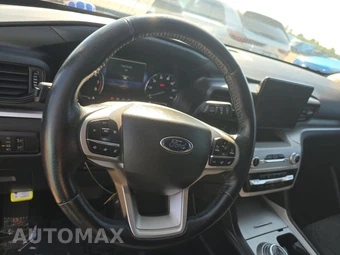 2022 Ford Explorer XLT - miniatura 10