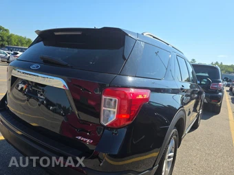 2022 Ford Explorer XLT - miniatura 4