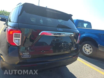 2022 Ford Explorer XLT - miniatura 5