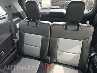 2022 Ford Explorer XLT - miniatura 14