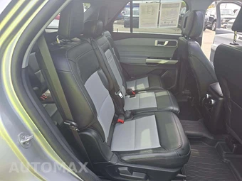 2022 Ford Explorer XLT - miniatura 17