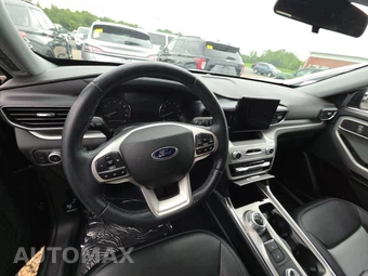 2022 Ford Explorer XLT - miniatura 6