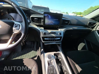 2022 Ford Explorer XLT - miniatura 11