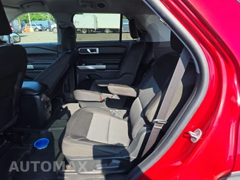 2022 Ford Explorer XLT - miniatura 13