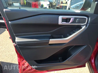 2022 Ford Explorer XLT - miniatura 9