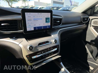 2022 Ford Explorer XLT - miniatura 10