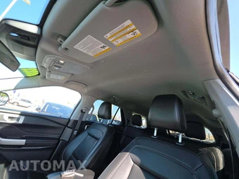 2022 Ford Explorer XLT - miniatura 11