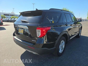 2022 Ford Explorer XLT - miniatura 3