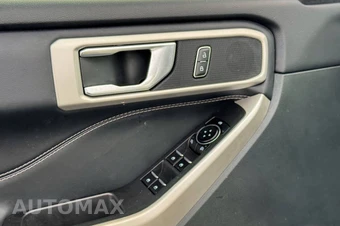 2022 Ford Explorer XLT - miniatura 23