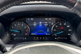 2022 Ford Explorer XLT - miniatura 26