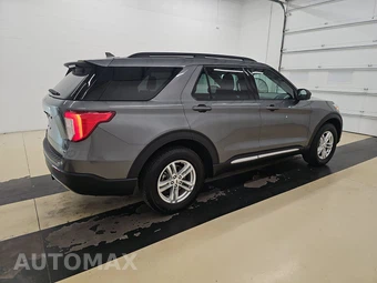 2022 Ford Explorer XLT - miniatura 4