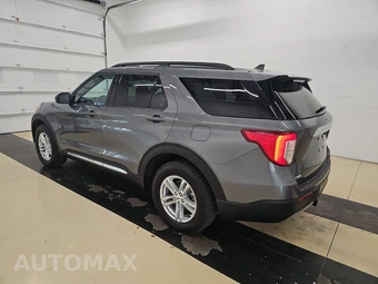2022 Ford Explorer XLT - miniatura 6