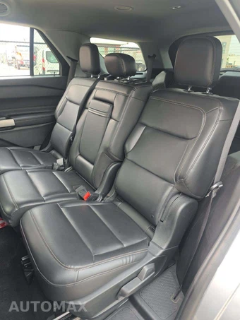 2022 Ford Explorer XLT - miniatura 13