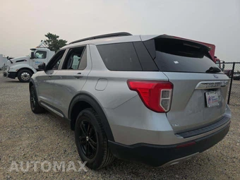 2022 Ford Explorer XLT - miniatura 2