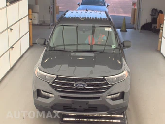 2022 Ford Explorer XLT - miniatura 22