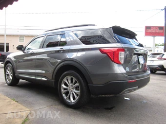 2022 Ford Explorer XLT - miniatura 12