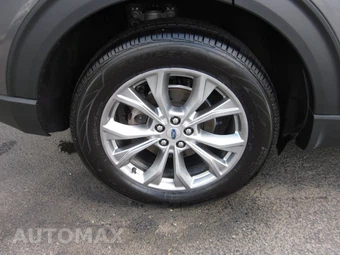 2022 Ford Explorer XLT - miniatura 39