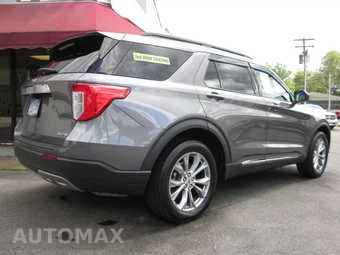 2022 Ford Explorer XLT - miniatura 5