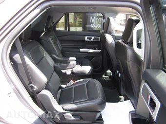 2022 Ford Explorer XLT - miniatura 64