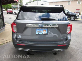 2022 Ford Explorer XLT - miniatura 8