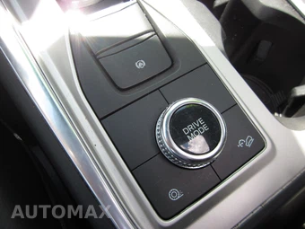2022 Ford Explorer XLT - miniatura 85
