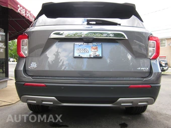 2022 Ford Explorer XLT - miniatura 9