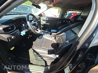 2022 Ford Explorer XLT – miniatura 7