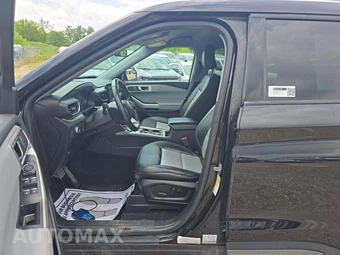 2022 Ford Explorer XLT - miniatura 3