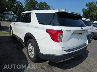 2022 Ford Explorer XLT - miniatura 6
