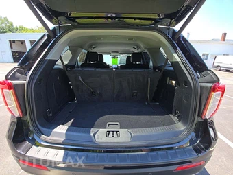 2022 Ford Explorer XLT - miniatura 15