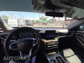 2022 Ford Explorer XLT - miniatura 11
