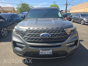 2022 Ford Explorer XLT - miniatura 2