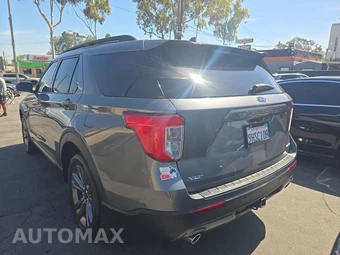 2022 Ford Explorer XLT - miniatura 6