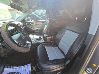 2022 Ford Explorer XLT - miniatura 7