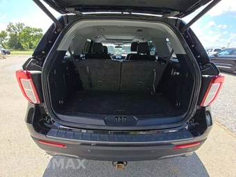 2022 Ford Explorer XLT - miniatura 12