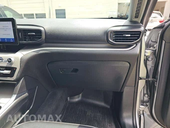2022 Ford Explorer XLT - miniatura 20