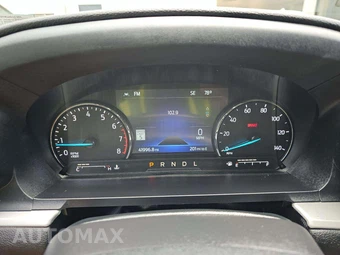 2022 Ford Explorer XLT - miniatura 9