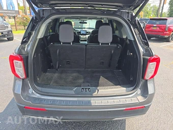 2022 Ford Explorer XLT - miniatura 12