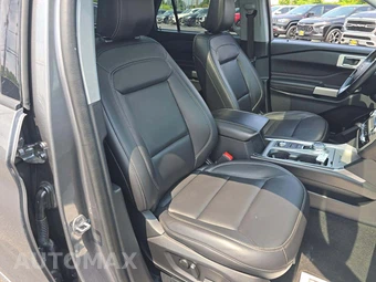 2022 Ford Explorer XLT - miniatura 16