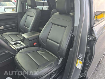 2022 Ford Explorer XLT - miniatura 3