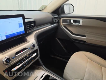 2022 Ford Explorer XLT - miniatura 11